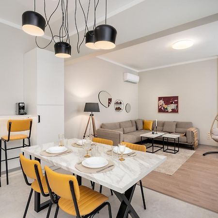 Bright & Sunny Stylish Apt With 2Bdr And 2Bth 소피아 외부 사진