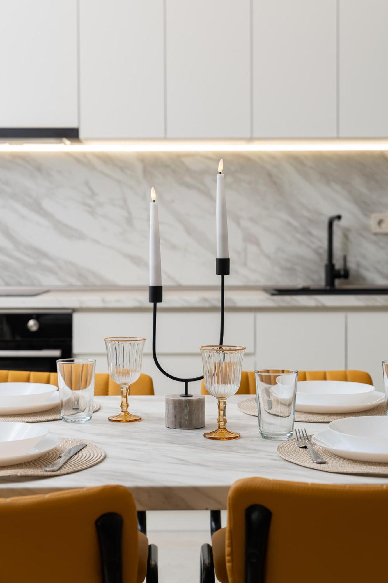 Bright & Sunny Stylish Apt With 2Bdr And 2Bth 소피아 외부 사진